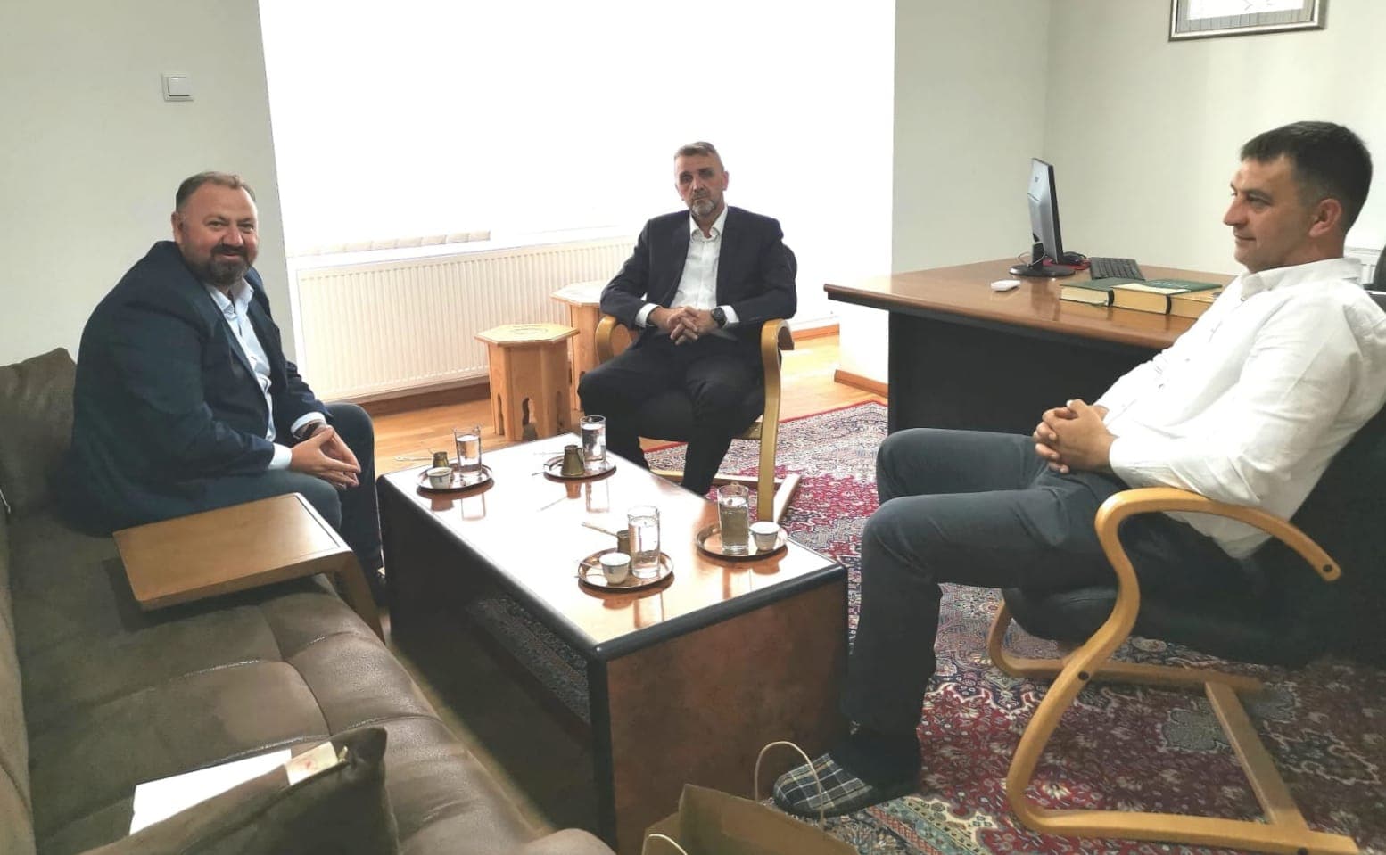 Posjeta ef. Čamdžiću: Oko 100 povratnika iz inostranstva zaposleno u firmama u Zavidovićima i Žepču