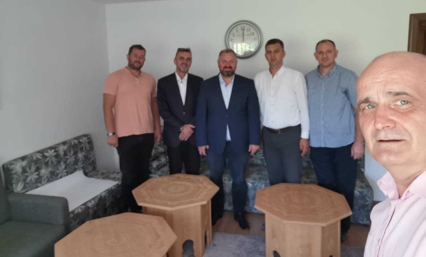 Visit to ef. Čamdžić: Around 100 Returnees from Abroad Employed in Zavidovići and Žepče