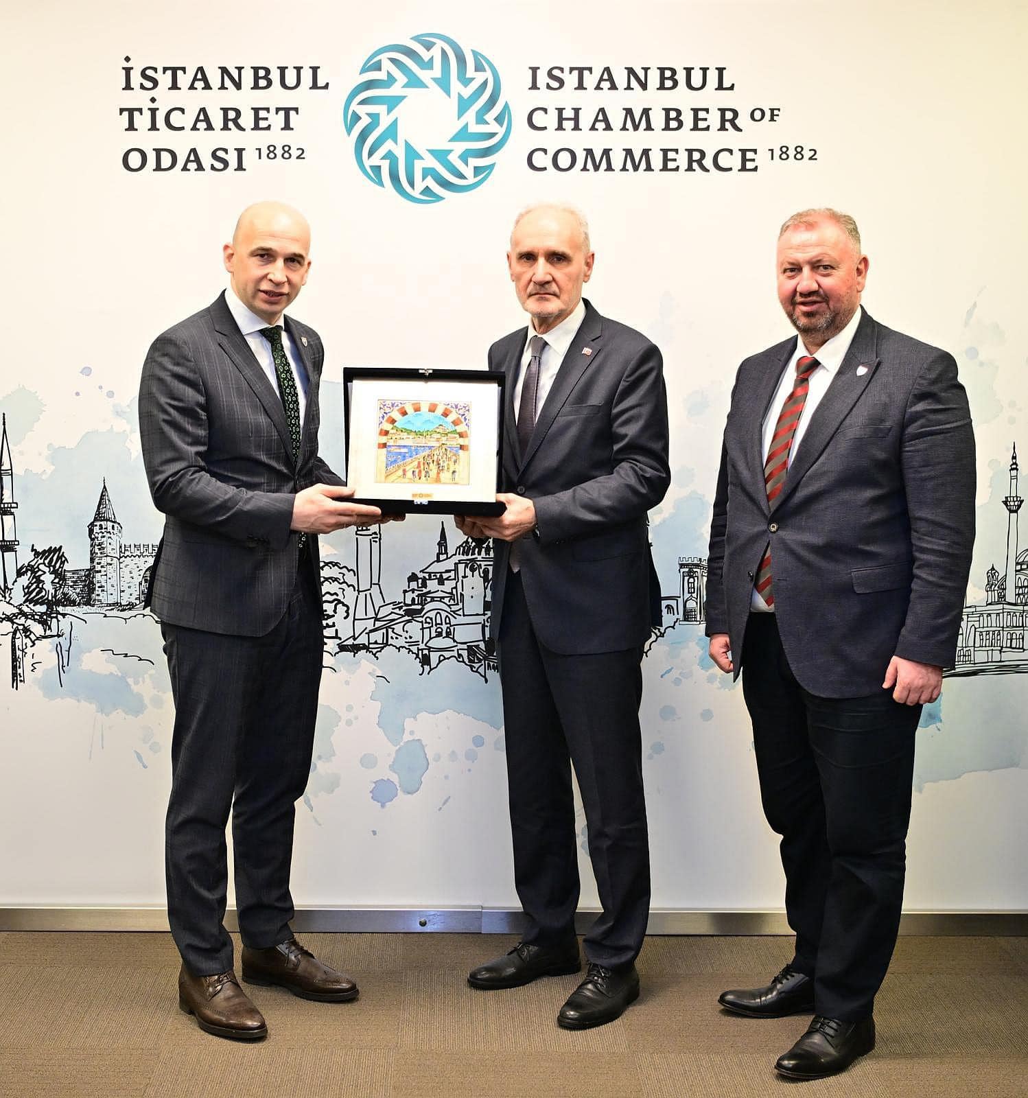 Pivić i Šibonjić razgovarali sa predsjednikom Istanbulske trgovinske komore Avdagićem