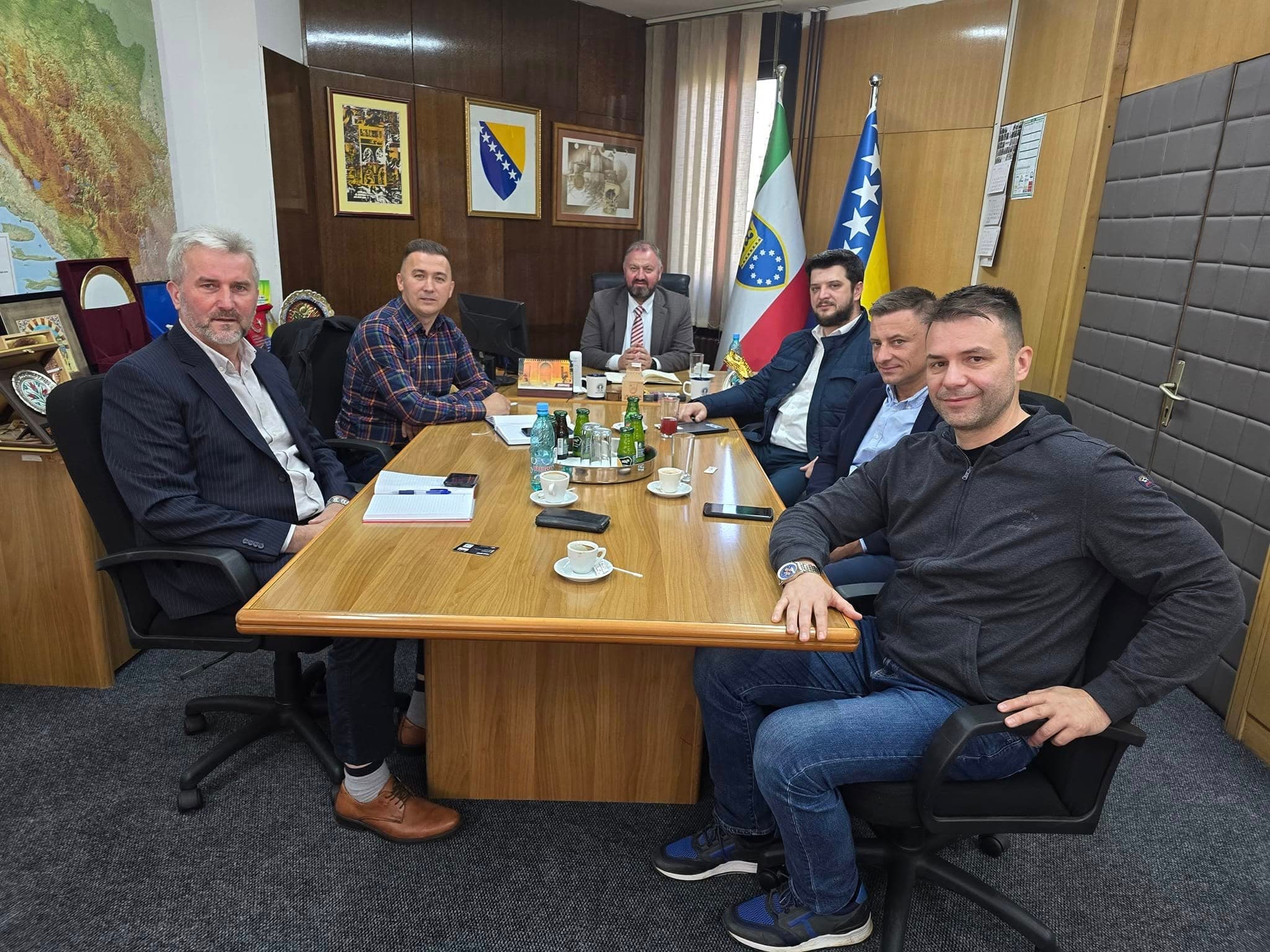 Ministar Šibonjić ugostio ambasadora dr. Nedima Makarevića