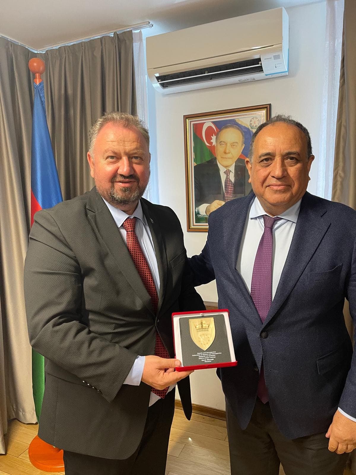 Minister Sibonjic Spoke with the Ambassador of Azerbaijan Dr. Guliyev