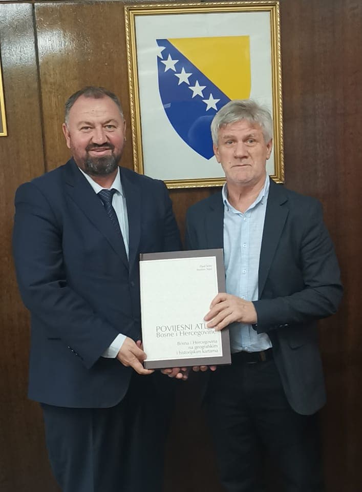 Posjeta Nagiba Mujkića, vlasnika Tisa Komerc Žepče, Ministarstvu privrede ZDK