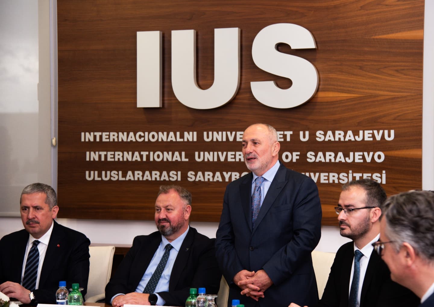 Bakan Şibonjiç Sarajevo'daki DEİK Genel Kuruluna katıldı