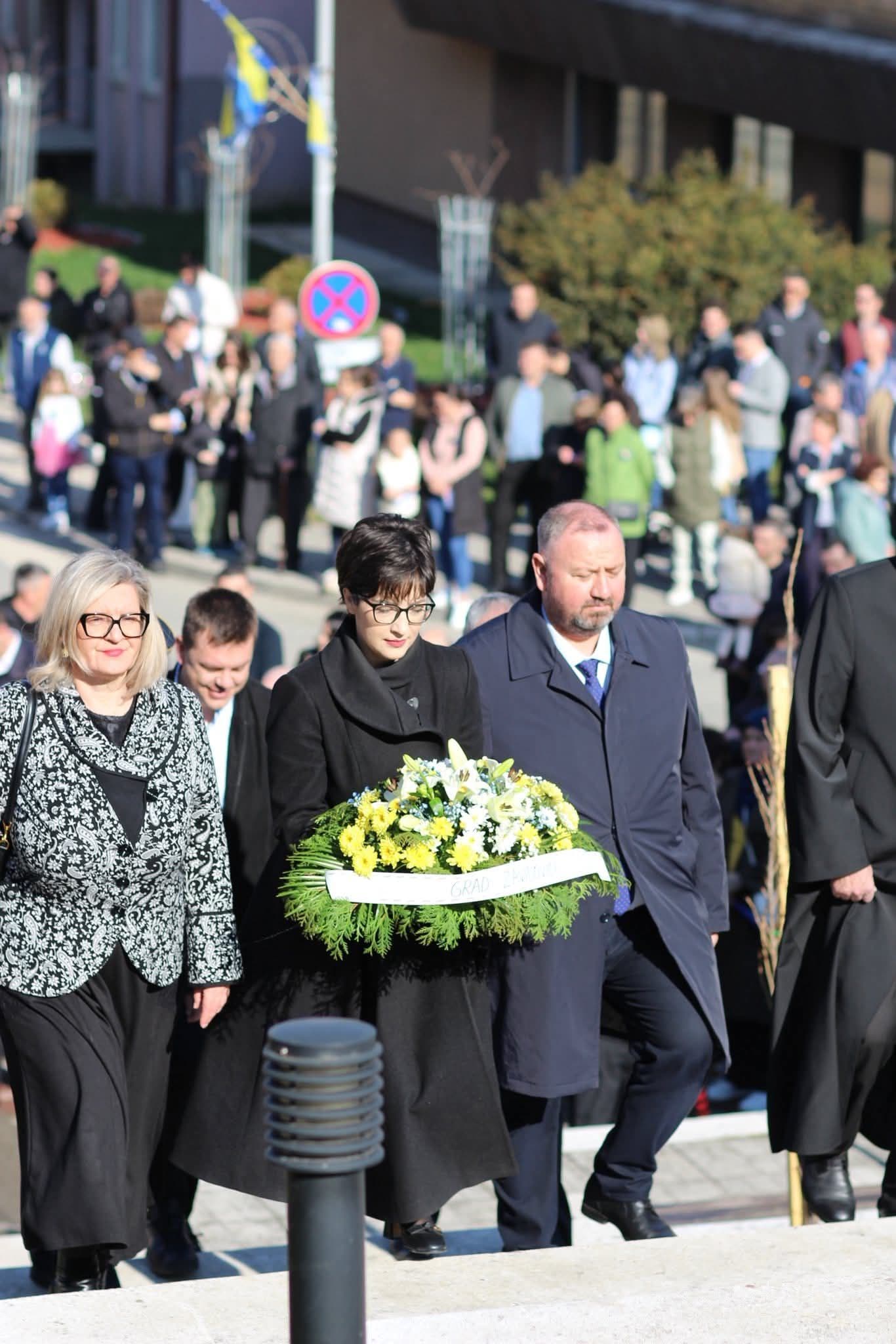 Ministar Šibonjić na obilježavanju Dana nezavisnosti BiH u Zavidovićima