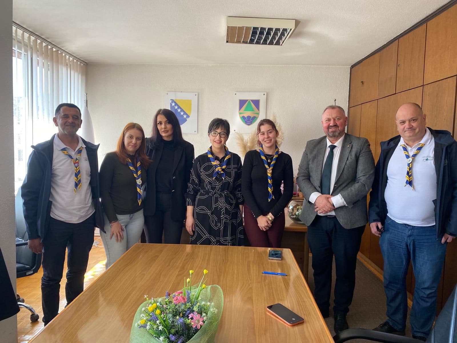 Ministar Šibonjić i gradonačelnica Merdić Smailhodžić primili predstavnike Izviđačkog odreda „Klek"