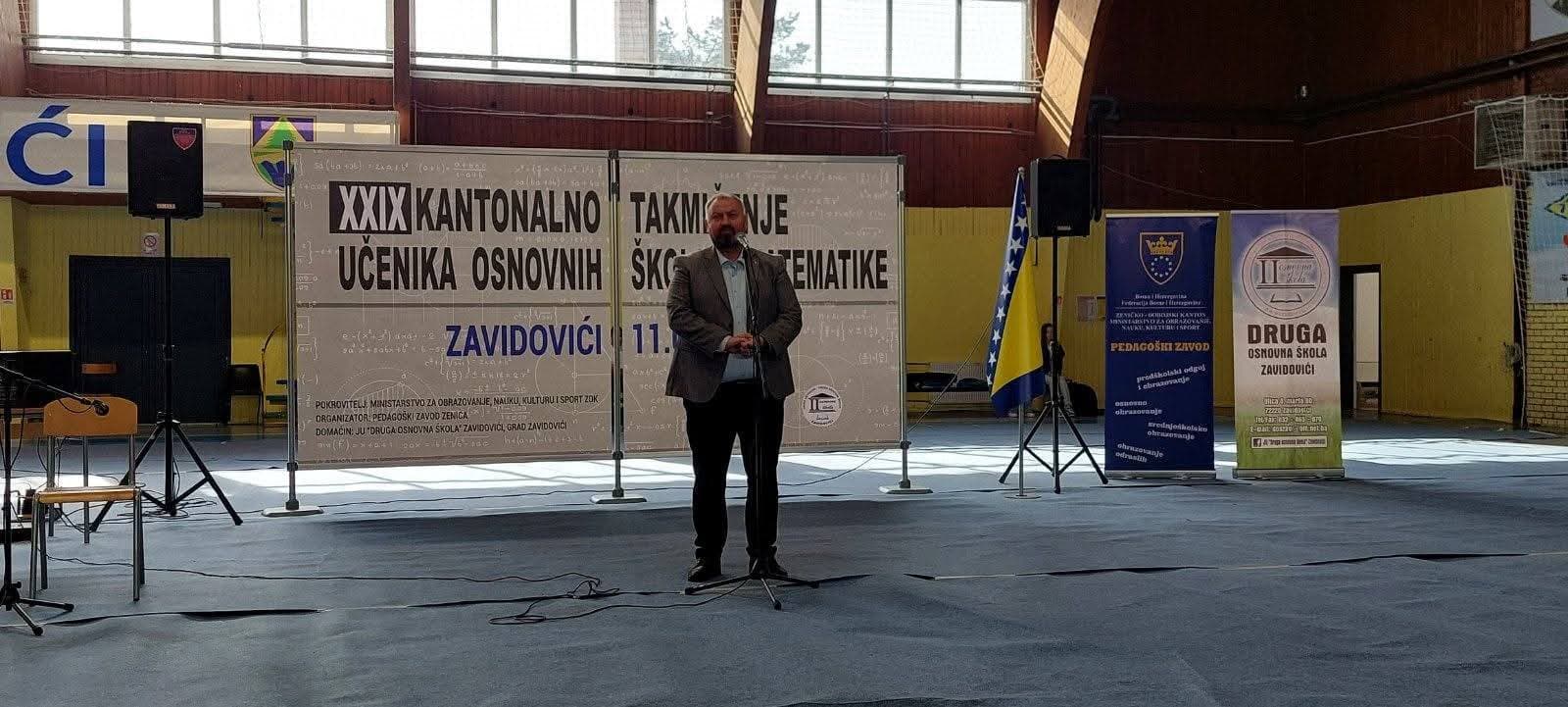 Ministar Šibonjić na 29. kantonalnom takmičenju iz matematike u Zavidovićima