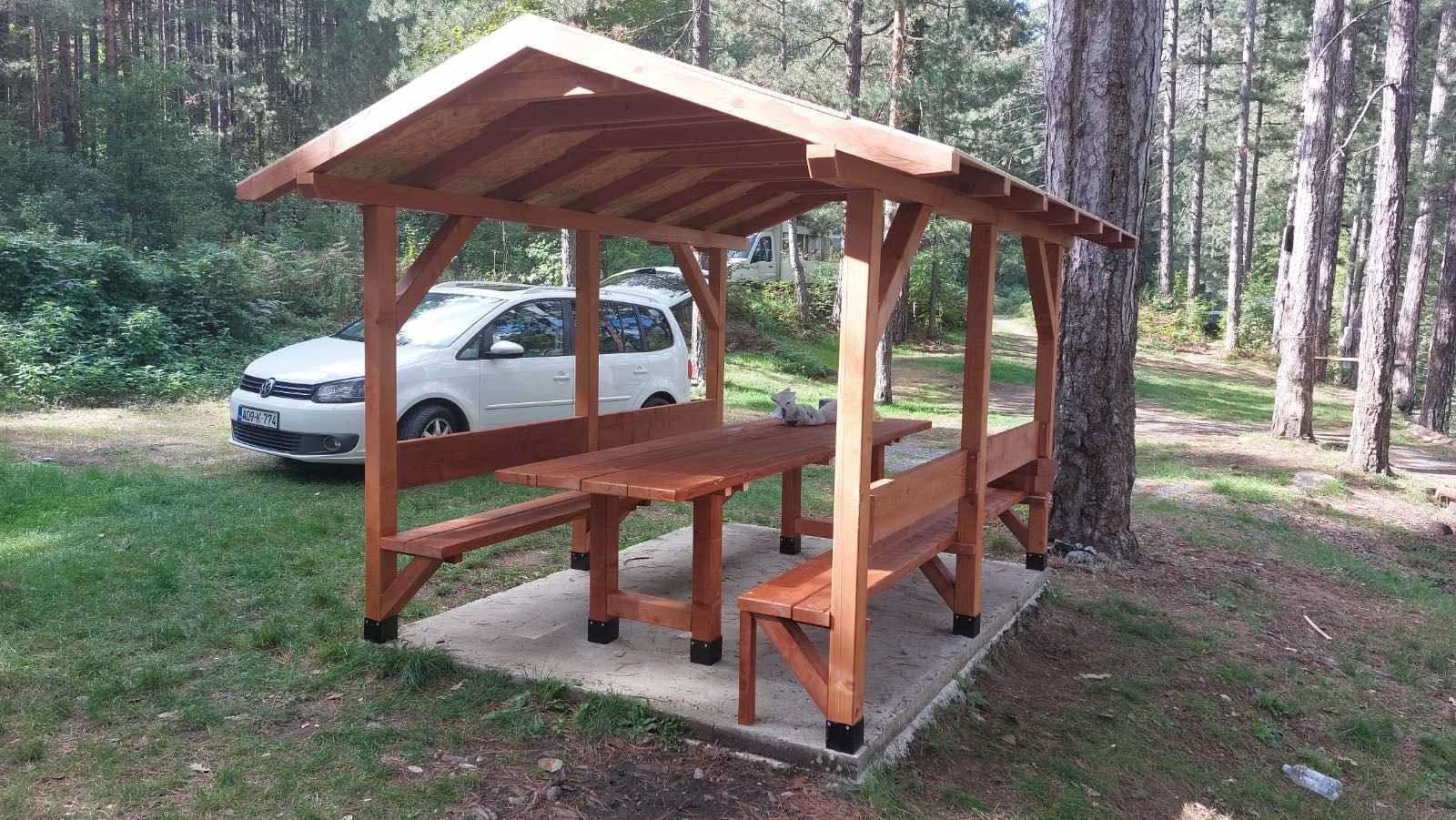 Grad Zavidovići postavio 10 nadstrešnica na izletištu Maoča uz Krivaju